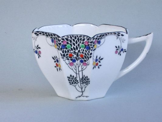 QUEEN ANNE 01 Tea Cup